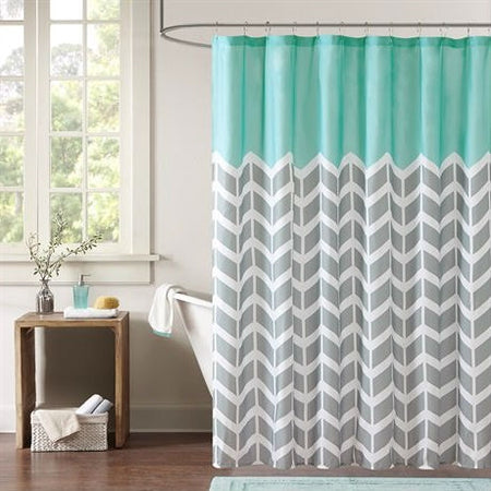 Shower Curtains & Accessories