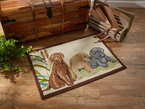 LAB PUPPIES INDOOR/OUTDOOR HOOKED RUG - 2' X 3'