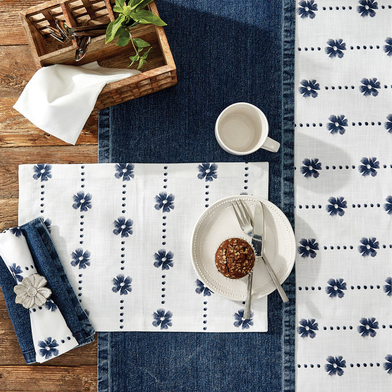 BLUE DAISY TABLE RUNNER 72" L