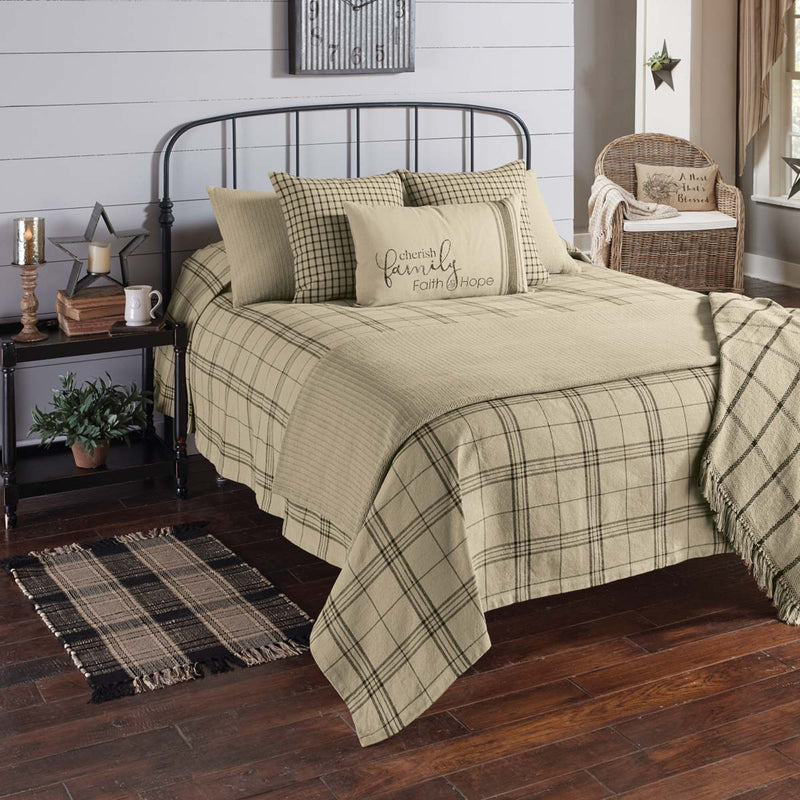 FIELDSTONE PLAID QUEEN BEDSPREAD - BLACK