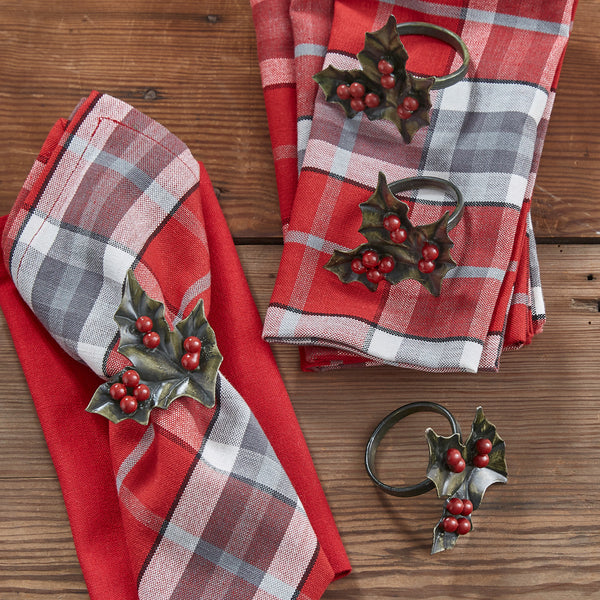 HOLLY AND BERRY NAPKIN RING