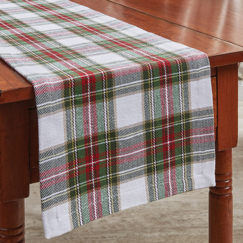 BALSAM BERRY TABLE RUNNER 36" L